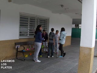 LAVAMOS LOS PLATOS 