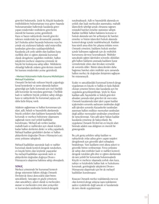 görevleri bulunurdu. Şöyle ki; Küçük kazalarda
müftülüklerin bulunmaması veya görev başında
bulunamamaları hallerinde kazalarda görev
yapan müderrisler müftülerin görevlerini
önemli bir kısmını yerine getirirlerdi.
Kaza ve bazen nahiyelerde önemli görevler
üslenen müderrisler işe devamsızlık yanında
Şer’î hukuka aykırı beyanda bulunma veya bu
yönde söz söylemesi halinde vakıf mütevellisi
tarafından görevden uzaklaştırılabilirdi.
Kazalarda çok yetki sahibi olan kadılara karşı
özellikle dini ve eğitim alanında kurumsal
olarak dengeleme yapabilen müftüler, halkın
taleplerini merkeze ulaştırma yönünde de
büyük bir fonksiyona sahip idiler. Müftülerin
olmadığı hallerde onların görevlerinin önemli
bir kısmını müderrisler yerine getirirlerdi.
-MerkeziHükümetinHalkıKorumaMüfettişleri:
MehayifKadılıkları
Osmanlı Devleti’nde nüfusun büyük çoğunluğu
kırsal kesimlerde ve tarım alanında faaliyet
gösterdiği için halkı korumak için özel nitelikli
adli kurumlar da meydana getirmişti. Özellikle
kadı ve naiblerin büyük yetkilere sahip olduğu
kaza ve nahiyelerde bu kurumsal yapıya çok
daha fazla ihtiyaç vardı.
Adaletin sağlanması ve halkın korunması için
idari, adli, beledi ve bayındırlık alanlarında
büyük yetkileri olan kadıların karşısında halkı
korumak ve merkezi hükümete ulaşmasını
sağlamak üzere özel yetkili kadılıklar
kurulmuştu. Mehayif adı verilen kadılar,
mahalli kadı ve naiblerden ayrı olarak köylere
kadar halkın dertlerini dinler ve teftiş yaparlardı.
Mehayif kadıları gördükleri davları ve halkın
şikâyetlerini doğrudan Divan-ı Hümayün’a arz
etme yetkisine sahiplerdi.
Mehayif kadılıkları sayesinde kadı ve naibler
kurumsal olarak kontrol-dengede tutulurken,
en küçük birim olan köylerde yaşayanlar
bu mehayif kadılıkları sayesinde istek ve
şikâyetlerini doğrudan doğruya Divan-ı
Hümayun’a ulaştırma hakkına sahip olmuşlardı.
SONUÇ
Merkezi yönetimde bir kurumsal kontrol-
denge sisteminin hâkim olduğu Osmanlı
Devletin’de ikinci derecedeki idari birim
sancaklardı. Sancağın en güçlü yöneticisi
olan sancakbeyi, askeri olarak ta merkezden
atanan ve merkezden emir alan yeniçeriler
ve kumandanı tarafından kontrol-dengede
tutulmaktaydı. Adli ve bayındırlık alanında en
yetkili olan kadı merkezden atanmakta, mahalli
idarecilerle işbirliği içinde olmasına rağmen
müstakil hareket etmekte statüsüne sahipti.
Kadılar özellikle halkın haklarını koruma ve
hukuk alanında tam bir serbestiyet ile hareket
etmekte ve bütün idarecileri hukuk alanında
kontrol-denge içinde tutabilmekteydi. Kadıları
kısa süreli ama etkin bir çalışma imkânı veren
Osmanlı yönetimi, kadıların hukuk sınırları
içinde kalmasını sağlamak için de müftülük
kurumunu devreye koymaktaydı. Müftüler
sancaktaki eğitim işlerinden sorumlu oldukları
gibi halkın haklarını aramada kadıların karar
vermelerinde etkin olan fetvaları vermekle
de sorumlu idiler. Bütün idarecilerden daha
bağımsız hareket eden müftüler aynı zamanda
halkın merkez ile doğrudan iletişimini sağlayan
bir müesseseydi.
Eyalet ve sancaklardaki kurumsal kontrol-denge
uygulaması en küçük ve halkla en fazla ilişkide
olunan yönetim birimi olan kazalarda ayrı bir
uygulama gerçekleştirilmişti. Şöyle ki; Kaza
kadıları adli, bayındırlık ve beledi görevleri
almaları yanında idari görevleri de mevcuttu.
Osmanlı kazalarında idari işleri yapan kadılar
içişlerinden sorumlu sadrazam tarafından değil
adli işlerden sorumlu Kazıaskerler tarafından
atanması halkın mülkiye memurları tarafından
değil adiliye mensupları tarafından yönetilmesi
ile neticelenmişti. Yani adli işlere bakan kadılar
kazalarda yönetime de bakıyorlardı. Bu
uygulama Osmanlı Devleti’nin en küçük idari
birimde adaleti esas aldığının en önemli bir
göstergesidir.
Bu çok geniş yetkilere sahip kadıları ve
nahiyelerde onlar adına görev yapan naipleri
dengelemek için güvenlik işleri subaşılara
bırakılmıştı. Yani kadıların emri altına askeri ve
güvenlik birimi verilmemişti. Fetva yetkisine
de sahip olan müftüler kadı ve naibleri kontrol-
dengede tutukları gibi dini ve eğitim alanlarında
da tam yetkili bir konumda bulunmuşlardı.
Küçük ve merkeze ulaşmada zorluk olan kaza,
nahiye ve köylerdeki halkın hak ve hukukunu
korumak; gerektiğinde taleplerini Divan-ı
Hümayuna ulaştırmak için bir de mehayif
kadılıkları kurulmuştur.
Kısacası Osmanlı merkez teşkilatında mevcut
olan kontrol-denge anlayışı taşra teşkilatının
sadece eyaletlerde değil sancak ve kazalarında
da tam olarak uygulanmıştır.
53
 