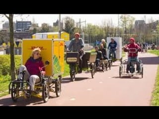 Guy Dauncey 2015
www.earthfuture.com
Canada has 555,000 direct and
indirect jobs in fossil fuels
 