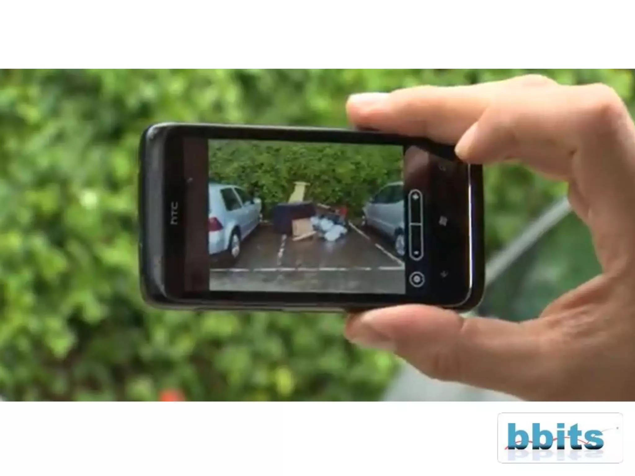 Love Clean Streets




http://www.lewisham.gov.uk/doitonline/Pages/Report-it.aspx
 