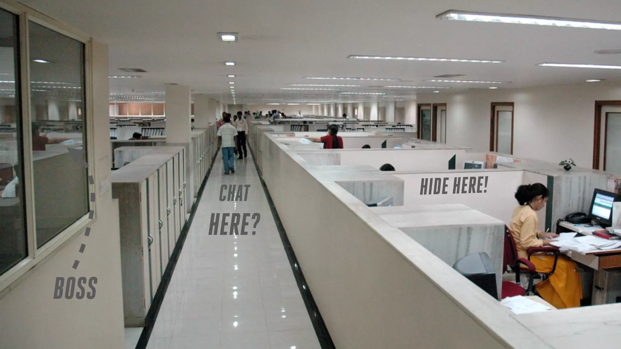 CHAT

HERE?
BOSS

HIDE HERE!

 