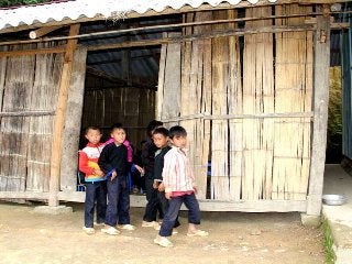 Collecte pour les enfants défavorisés au nord vietnam