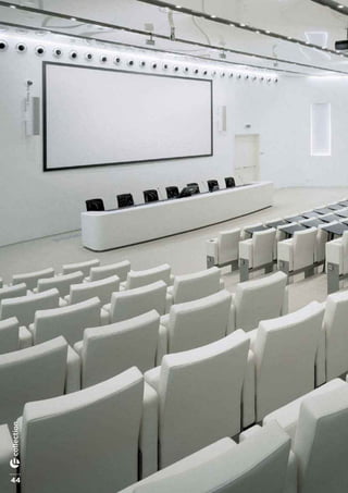 ©PhilipSlapal
44
collection
 