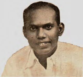 Collections of ulagam sutriya thamizhar