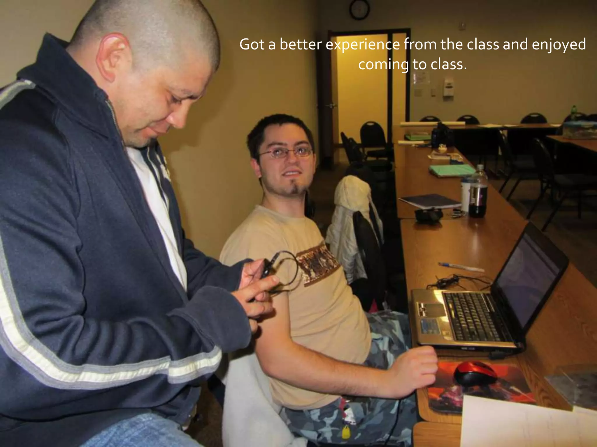 Student Feedback . . .
http://usergeneratededucation.wordpress.com/2012/03/25/mobile-learning-end-of-course-
student-survey-part-ii/
 