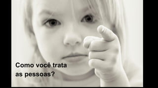 Pare de vender e de entregar, passe
a pensar em novas formas de criar
ações. Delegue, planeje e
desenvolver novas ações de vendas.
 