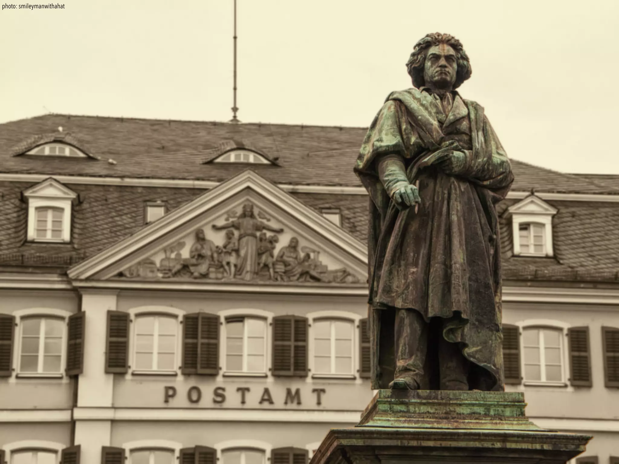 photo: smileymanwithahat 
 