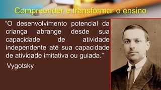Teoria do Processamento da InformaçãoEstateoriatentaexplicaracondutacognitivadoserhumano.Consideraquetodoserhumanoéumativoprocessadordesuaexperiênciamedianteumcomplexosistemanoqualainformaçãoérecebida,transformada, acumulada,recuperadaeutilizada. Compreender e transformar o ensino  