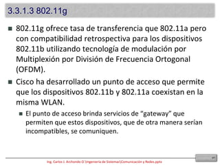 3.2.3 Otros ComponentesLos enlaces de fibra óptica utilizan luz para enviar datos:Hace falta algún elemento para convertir la electricidad en luz y, en el otro extremo de la fibra, para convertir la luz nuevamente en electricidad:Esto significa que se requiere un transmisor y un receptor.Transmisor:Recibe los datos que se deben transmitir desde los switches y routers. Convierte las señales electrónicas en pulsos de luz equivalentes.Receptor:Cuando la luz llega al receptor, se genera electricidad. La primera tarea del receptor es detectar el pulso de luz que llega desde la fibra. Luego, el receptor convierte el pulso de luz nuevamente en la señal eléctrica original tal como ingresó al transmisor al otro extremo de la fibra. Ahora, la señal nuevamente adquiere la forma de cambios de voltaje. La señal está lista para ser enviada por el cable de cobre al dispositivo electrónico receptor. 27