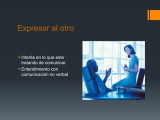 ¿Cuál es la diferencia entre el oír y el escuchar?El oír es simplemente percibir vibraciones de sonido. El escuchar es entender, comprender o dar sentido a lo que se oye.