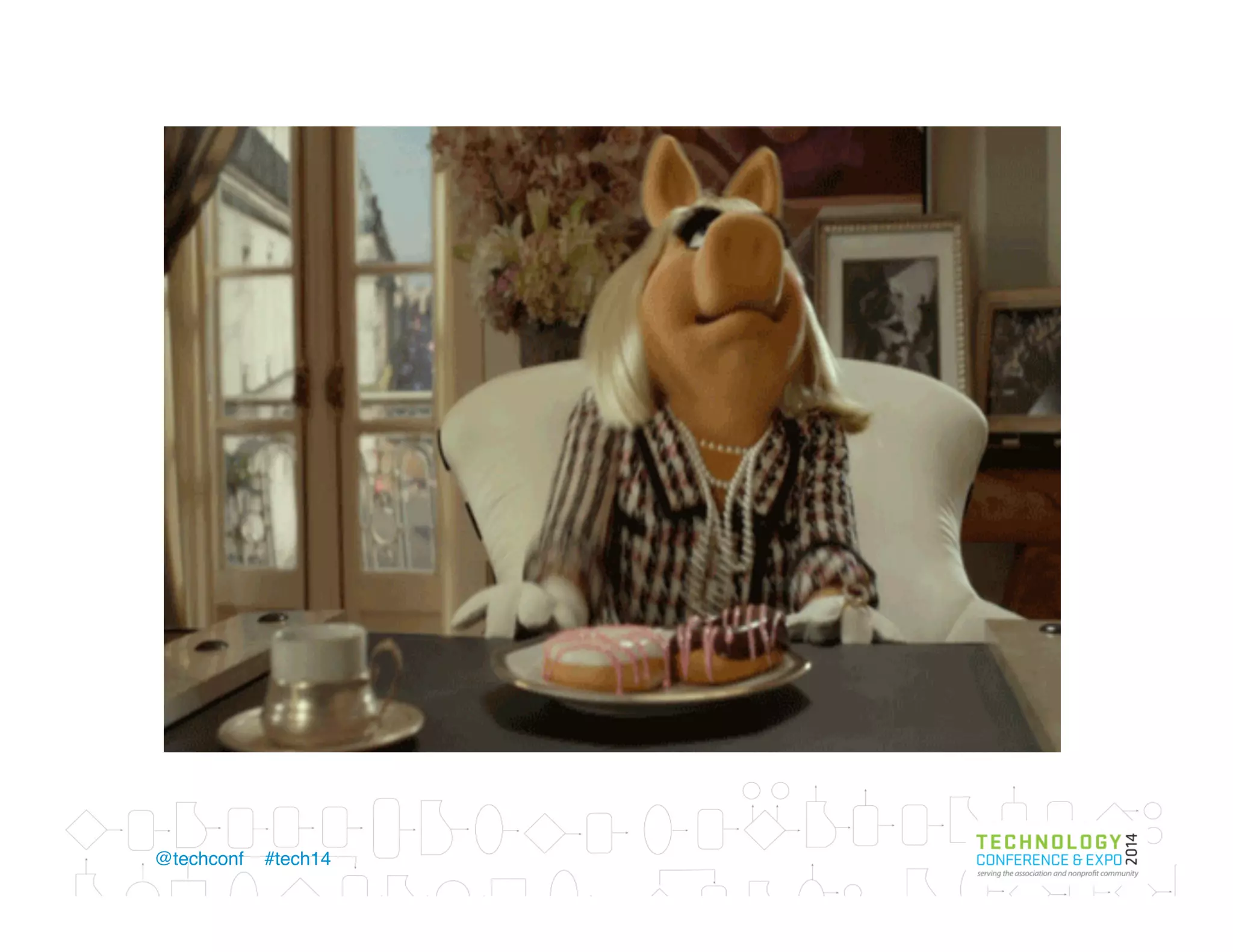 h"ps://www.ﬂickr.com/photos/xoques/3758640007	
  
Strategy Statement
 