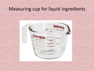 Measuring cup for liquid ingredients
 