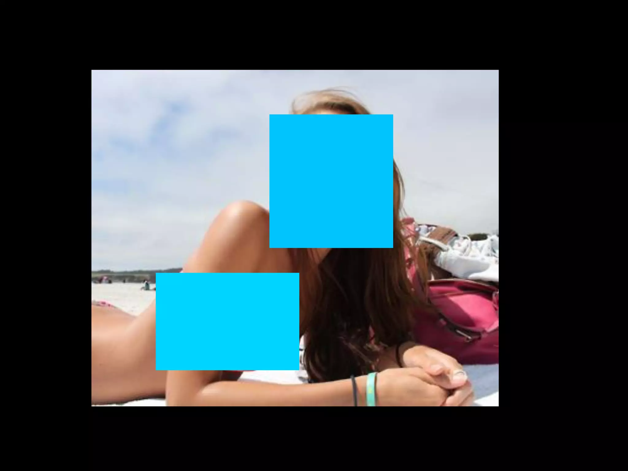 L’identitat digital, com una nova manera 
de presentar-se al món 
El 
País.28 
de 
desembre 
de 
2011 
 