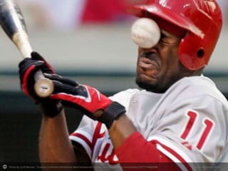 Photo by Lord Mariser - Creative Commons Attribution-NonCommercial License http://www.flickr.com/photos/29777746@N08

Created with Haiku Deck

 