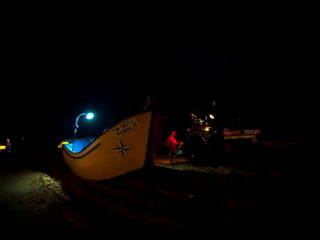 Costa caparica, pescadores e gaivotas