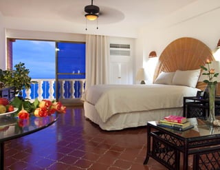 Costa sur resort bedroom