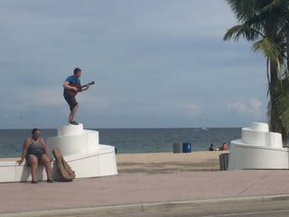 eDM	
  Defined Reference:	
  www.electronicdirect.marketing
 