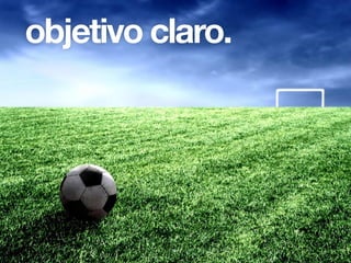 Apesar de parecer extremamente simples, poucas equipes de fato tem um objetivo claro.
Criar um objetivo que seja claro para todo mundo é uma das tarefas mais complicadas
que existe, mas ela é facilitada quando você já alinhou as expectativas antes. Quando
todos os integrantes de uma equipe possuem o objetivo bem definido em suas mentes
não é necessário que você diga a alguém o que fazer e é provável que você sinta que
todos estão na mesma velocidade que você para alcançar o objetivo.
objetivo claro.
 