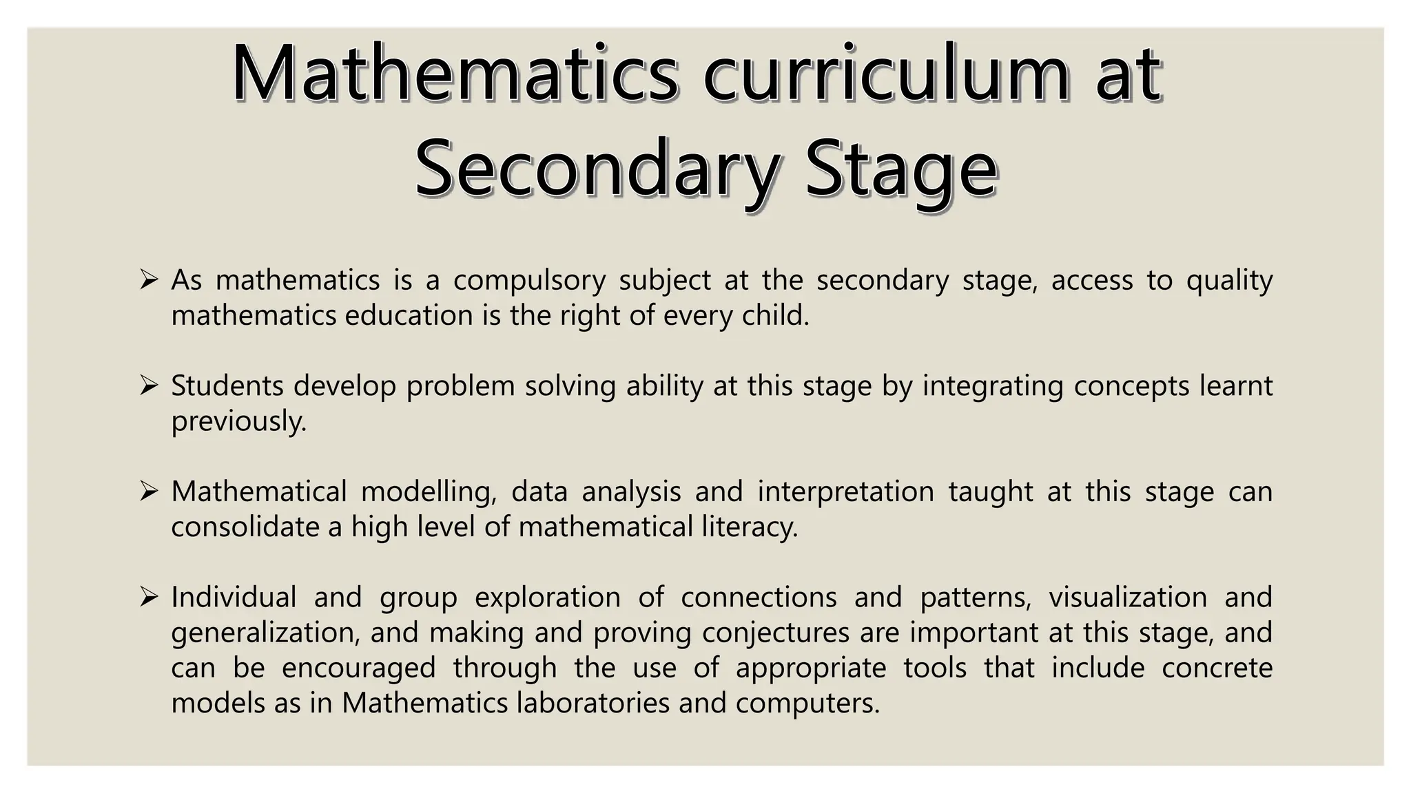 Critical evaluation of curriculum at secondary stage.pptx