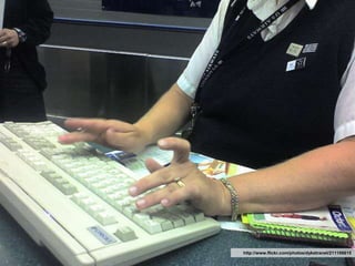 Flight agent picturehttp://www.flickr.com/photos/dykstranet/211106615