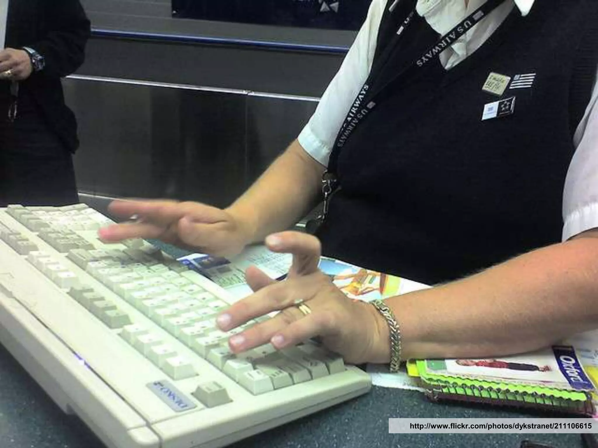 Flight agent picturehttp://www.flickr.com/photos/dykstranet/211106615