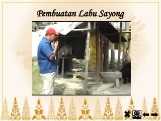 Pembuatan Labu Sayong
 