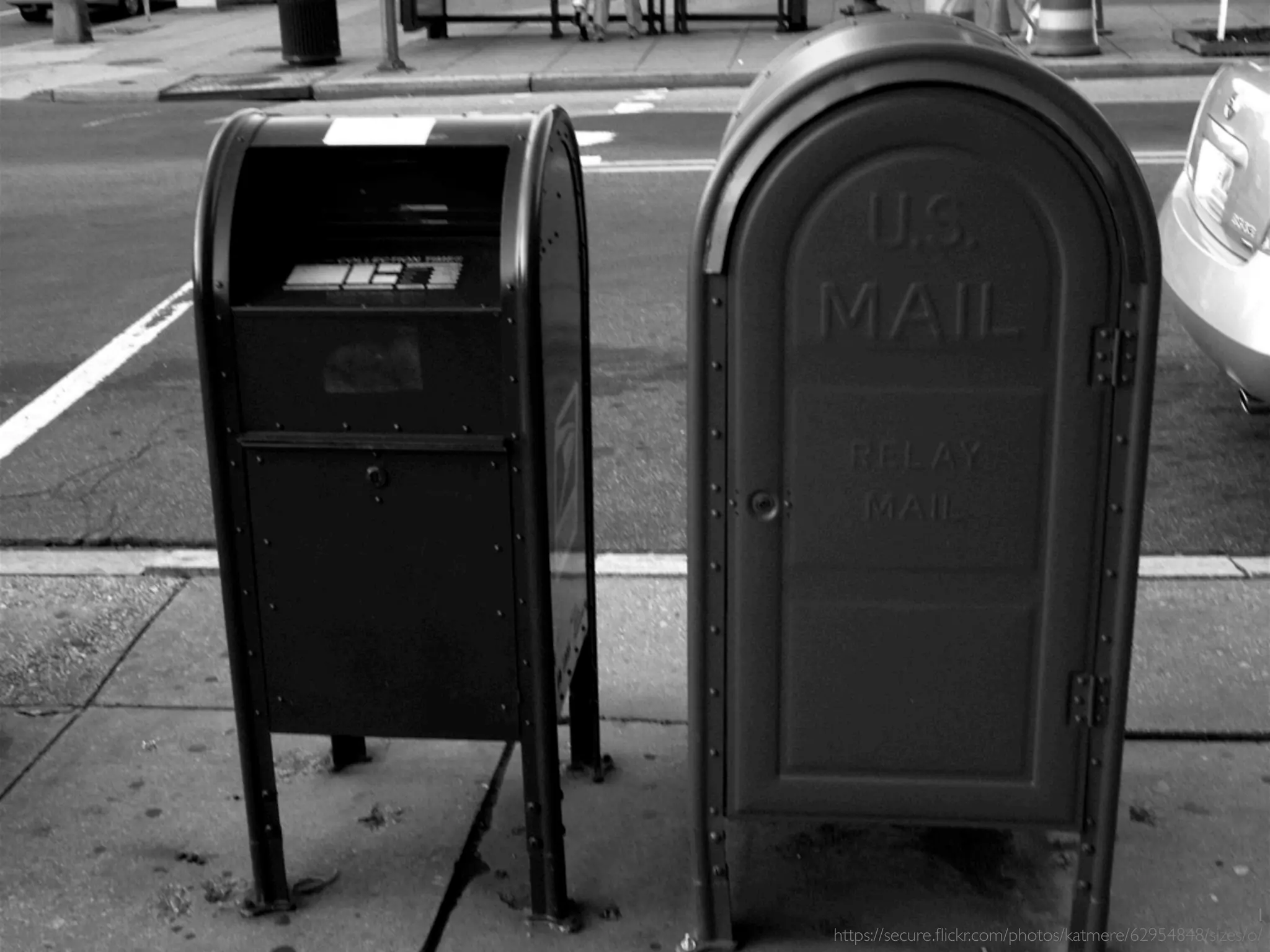 l
https://secure.ﬂickr.com/photos/katmere/62954848/sizes/o/
 