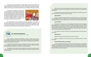 118 119
Sin embargo, el consumo excesivo de lípidos puede causar grandes trastornos en
nuestro organismo, desde obesidad hasta la muerte, debido a que como estos compuestos
tienden a acumularse, muchas veces lo hacen en los vasos sanguíneos tapándolos causando
infartos.Poresarazónessumamenteimportanteteneruncontroldeladietaqueconsumimos.
Las proteínas son esenciales en la química de la
vida. Se emplean como componentes estructurales de
las células y tejidos, así que el crecimiento, la restaura-
ción y el mantenimiento del organismo dependen del
abastecimiento adecuado de esas sustancias. Algunas
son enzimas, moléculas especiales que regulan miles
de reacciones químicas distintas que ocurren en los
seres vivos. Los alimentos ricos en proteínas son las
carnes rojas, los huevos, el pescado y la leche.
Los ácidos nucleicos son biomoléculas sumamente importantes ya que llevan la
información genética de un organismo. Una pequeña cantidad de ADN en una célula de un
huevo fecundado determina las características físicas de un individuo desarrollado. La dife-
rencia entre dos individuos de una misma especie está codificada en su ADN, por esta razón
se utiliza la prueba de ADN para verificar la paternidad en algunos casos.
Los recuerdos de graduación
Todos soñamos con graduarnos de bachilleres, en especial nuestros padres que ven
como una meta cumplida o un logro propio el que sus hijos e hijas se gradúen. No sólo les dan
un buen regalo (cuando pueden), sino que compran adornos u obsequios para los familiares y
amigos que muchas veces son costosos.
Te propongo que en grupo y con las orientaciones del profesor o profesora, elabores
motivos alusivos a tu graduación de bachiller, a muy bajo costo, lo que además te permitirá
adquirir habilidades y destrezas en la elaboración de diversos objetos.
El propósito de la actividad es que las estudiantes y los estudiantes puedan extraer la
caseína, proteína presente en la leche, y la desnaturalicen para obtener un material que puedan
usar para moldear.
Existen varios procedimientos que permiten extraer la caseína de la leche. Es importante
que investiguen cuáles son estos procedimientos y cuál de ellos se adecúa a las condiciones de
su institución.
Un procedimiento sencillo que les permite a las estudiantes y los estudiantes extraer la
caseína de la leche, es calentarla y tratarla con vinagre.
¿Qué necesitan?
Vinagre, un litro de leche, agua destilada, vasos de precipitados, un matraz Erlenmeyer,
un embudo, papel de filtro, una olla de cocina, una hornilla de gas, una pipeta, cápsula de Petri.
Es importante que, como van a calentar la leche en la cocina, tomen las previsiones pertinentes.
¿Cómo lo harán?
Pongan 25 dm3
de leche en un vaso de precipitado de 100 dm3
, añadan H2
O hasta el
borde y transvasen a una pequeña olla de cocina. Calienten lentamente en una hornilla ¡SIN
QUE HIERVA! Cuando comience a hervir retiren el vaso y dejen enfriar. Agreguen 5 dm3
de
vinagre y agiten la mezcla suavemente con una varilla de vidrio. Calienten de nuevo a fuego
lento hasta que comiencen a aparecer grumos blancos en la mezcla. Dejen enfriar, filtren y
transvasen el residuo sólido a una cápsula de Petri.
Con la ayuda de su profesor o profesora y en grupo podrán moldear y pintar los objetos
que quieran.
¿Qué observan?
Elaboren una tabla que permita recoger los cambios observados.
Discutan y representen las reacciones químicas que pudieran explicar los cambios
observados.
¿Cómo pueden interpretar sus resultados?
¿Cómo se evidencia la presencia de caseína en la leche? De acuerdo al procedimiento
utilizado, ¿qué propiedades químicas presenta la caseína? ¿Es posible hacer la extracción de
la caseína en medio básico? ¿El líquido filtrado durante el proceso tendrá alguna utilidad? ¿De
qué otro producto se puede extraer la caseína? ¿La extracción de la caseína de la leche tendrá
algún beneficio para los seres humanos?
 