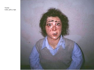 Vecina Latex, pelo y ropa 