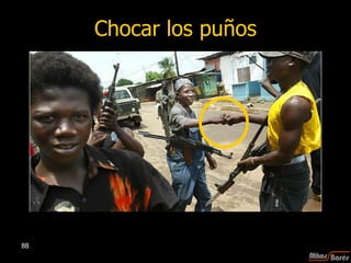Chocar los puños 