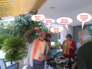 Qué, chicos, os los estais comiendo a gusto? ¡Muy bien Juan!, estas hecho todo un cocinero (Aunque solo sea para los calçots) Mmmmm, deliciosos! ¡Me voy a poner perdido! 