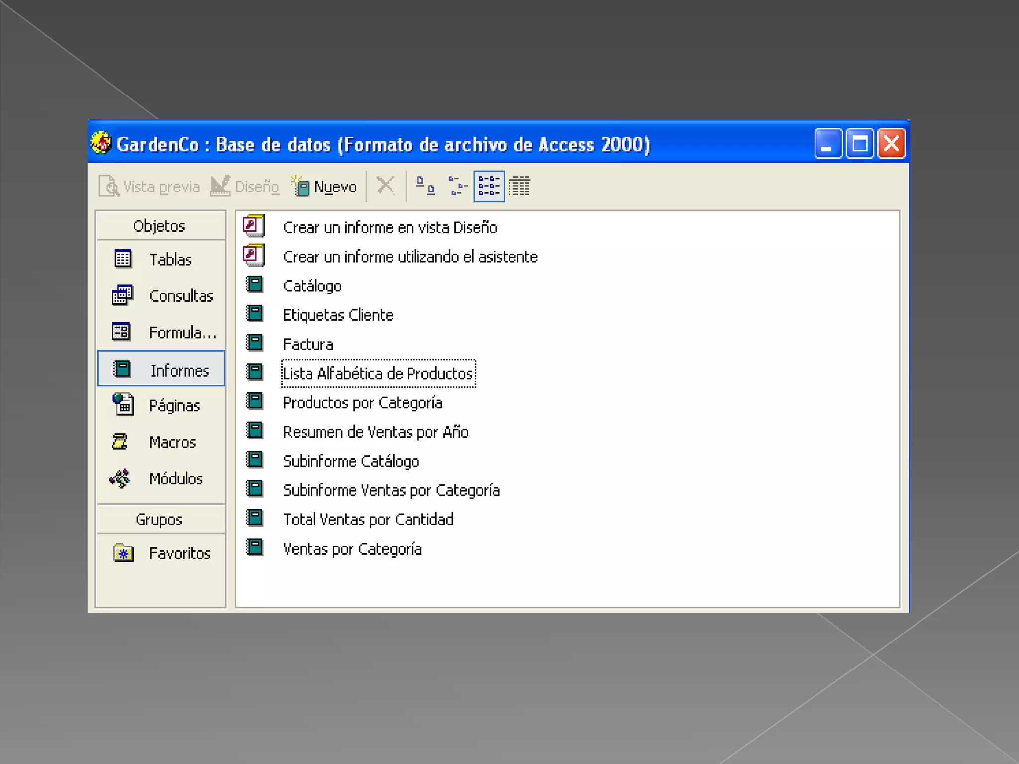 Crear un FormularioPara crear un formulario ir a la ventana de Base de datos, Objeto formulario, dar enter  y  con tabulador pasar a Crear formulario utilizando el asistente.Aparece una ventana con el título Asistente para formularios.Presionamos Tabulador hasta llegar a Tablas / Consultas.F4 para desplegar la lista de tablas y consultas.Flechita arriba o abajo para seleccionar una tabla. Al llegar a la tabla, Tabulador.Pasamos a Campos disponibles.Presionamos tabulador hasta llegar a doble Mayor que.  Al dar enter sobre doble mayor  que seleccionamos todos los campos para mostrar en el formulario.Mayor que permite seleccionar por campos en forma individual.Para quitar un campo seleccionado,  ir al botón menor que  Para quitar todos los campos seleccionados, ir al botón doble menor que.ALT + E  para pasar a la siguiente ventana.Con flechita arriba o abajo recorremos los botones de opción para elegir formato.ALT + E  para pasar a la siguiente ventana para elegir Estilo.ALT + E  para pasar a la siguiente ventana para ingresar el título del formulario yALT + F para finalizar. Al abrir un formulario, con flechita abajo, flechita arriba  o con tabulador, shift + tabulador, vamos pasando por los diferentes campos de cada registro y por los diferentes registros. Al llegar al final de la tabla, si presionamos flechita abajo o tabulador, generamos un nuevo registro.Para eliminar ese nuevo registro,  shift  +  tabulador o flechita arriba.Presionando F5 podemos leer el número de registro.Para volver a la lectura de los datos, presionamos tabulador.