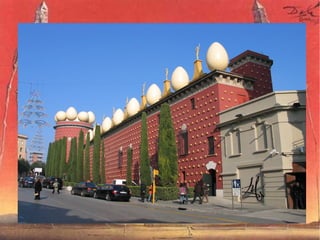 Després d'anades i vingudes des de Figueres, 1926 va a París per primera vegada. Allí coneix Picasso. L'expulsen definitivament de la carrera de Belles Arts per incompetent. 