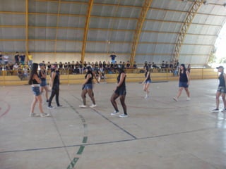 Danças   educação física