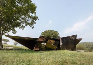 DANIEL LIBESKIND 116
 