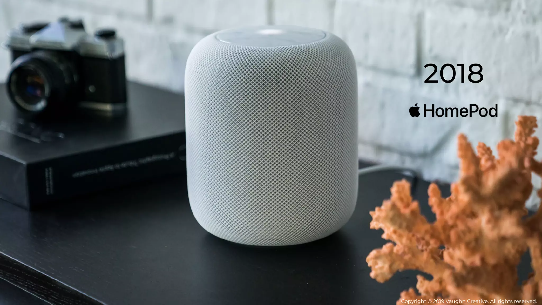 2018
Copyright © 2019 Vaughn Creative. All rights reserved.
 