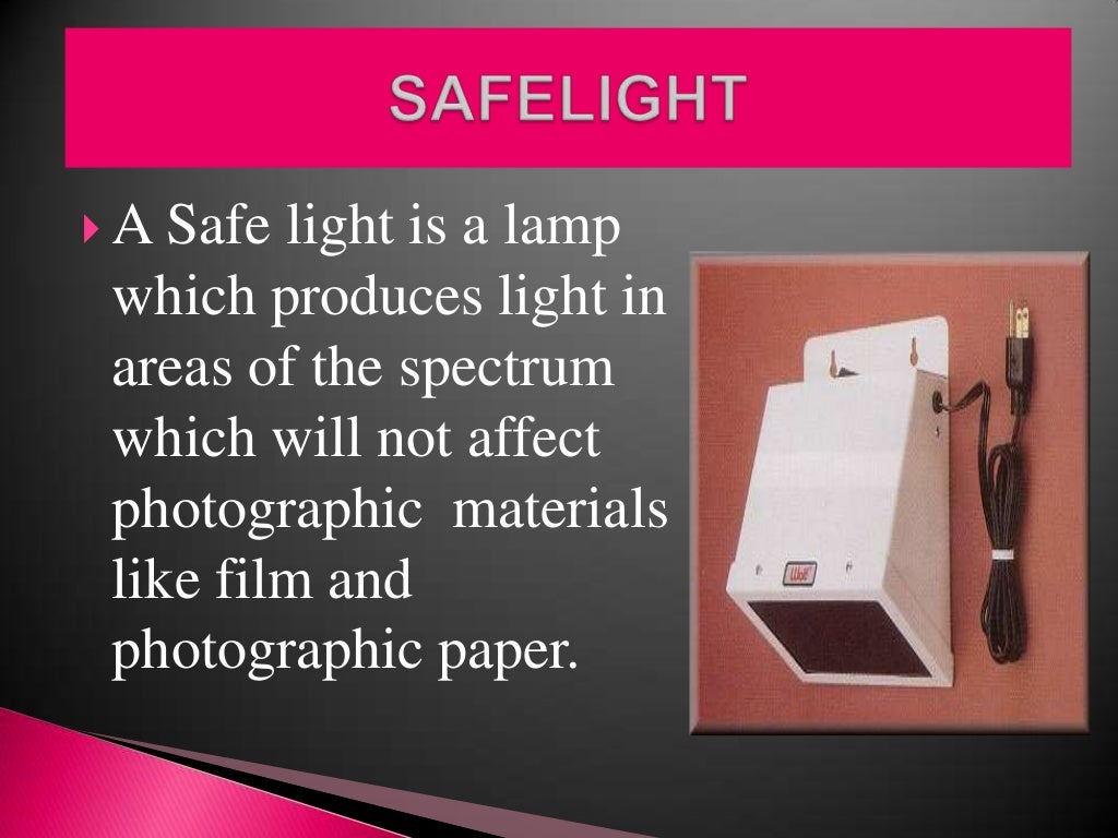 Dark room equipments and entrance