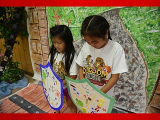Kids praying
 