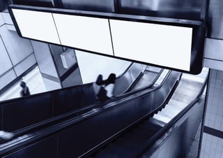 Die definierte Leitungsführung mit Kabelbindern erfolgt völlig schattenfrei
 