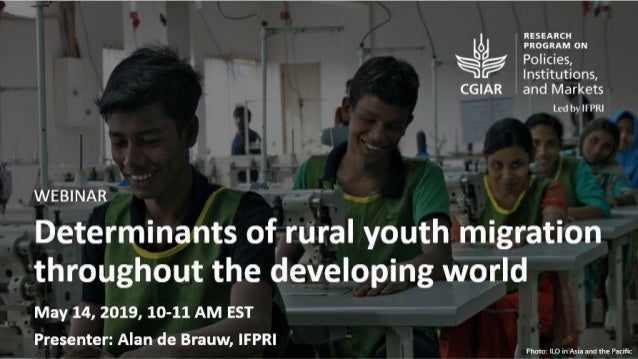 Motivation: Voluntary migration plays central role in
development
▪ Countries with higher GDP have lower share of labor in...