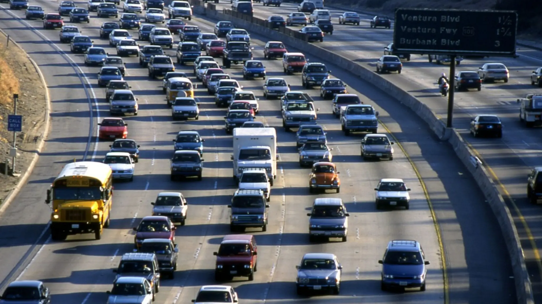 Runtime Reachability: Prioritizing Vulnerabilities with eBPF & Continuous Profiling