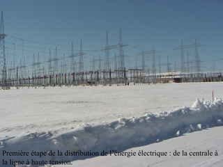 Première étape de la distribution de l’énergie électrique : de la centrale à
la ligne à haute tension.
 