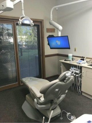 Dental chair at the office of cosmetic dentist steven ellinwood dds fort wayne, in 46835