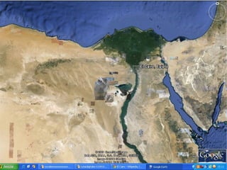 HISTORIA La riqueza que aportaba el fértil limo tras las inundaciones anuales del río Nilo, junto a la ausencia de poderosos pueblos por su aislamiento, debido a que el valle del Nilo está situado entre dos amplias zonas desérticas, permitieron el desarrollo de una de las primeras y más deslumbrantes civilizaciones en la historia de la humanidad. Los primeros pobladores de Egipto, alcanzaron las riberas del Nilo, por entonces un conglomerado de marismas y foco de paludismo, escapando de la desertización del Sahara. Las primeras comunidades hicieron habitable el país, y se estructuraron en regiones llamadas nomos. Pasado el tiempo y tras épocas de acuerdos y disputas los nomos se agruparon en dos proto-naciones, el Alto Egipto y el Bajo Egipto. Egipto se unifica alrededor del año 3200 a. C., desde el faraón Menes (Narmer en su nombre egipcio). 