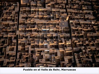 Pueblo en el Valle de Rehr, Marruecos 