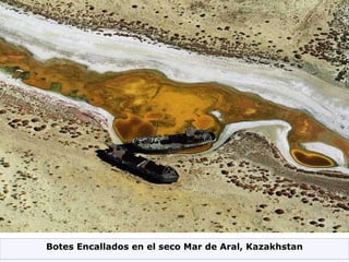 Botes Encallados en el seco Mar de Aral, Kazakhstan 