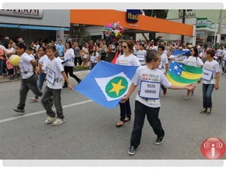 Desfile de aniversário de brusque