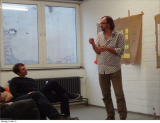 Regeln fürs Präsentieren
- Alle hören zu, keine Diskussion oder
Fragen
- Jeder stellt seine Ideen vor
- „Meine Idee löst unser Problem,
indem sie...“
 