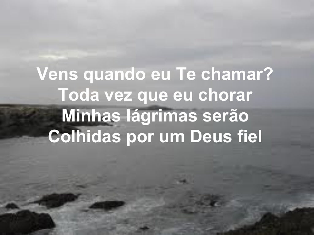 Deus fiel diante do trono