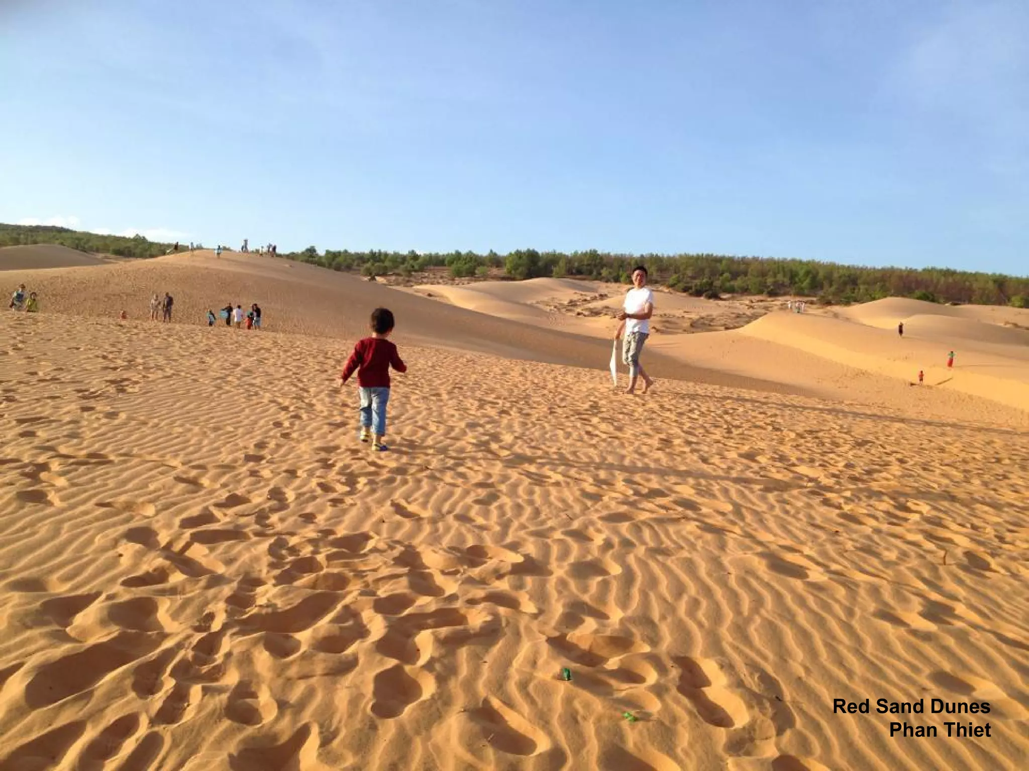Red Sand Dunes
Phan Thiet
 